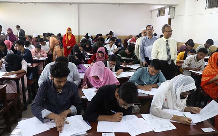 জবির ‘বি’ ইউনিটের ভর্তি পরীক্ষায় উপস্থিতি ৮৪.৭২ শতাংশ