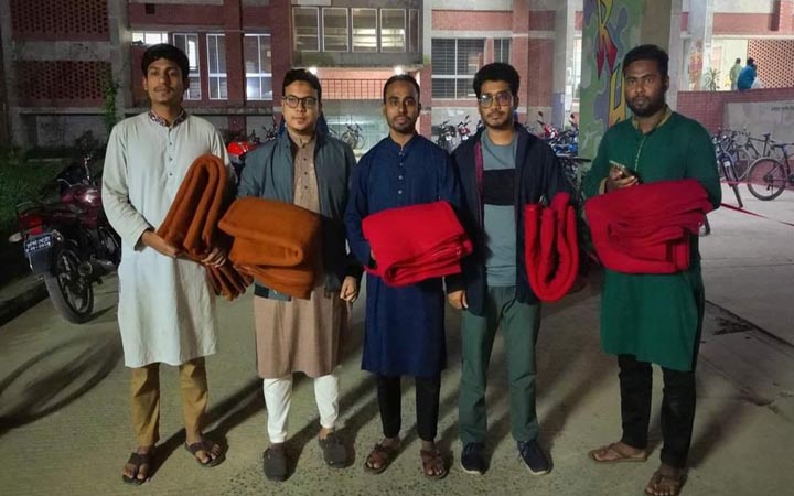 জাবিতে শিবিরের মাসব্যাপী শীতবস্ত্র বিতরণ কর্মসূচি