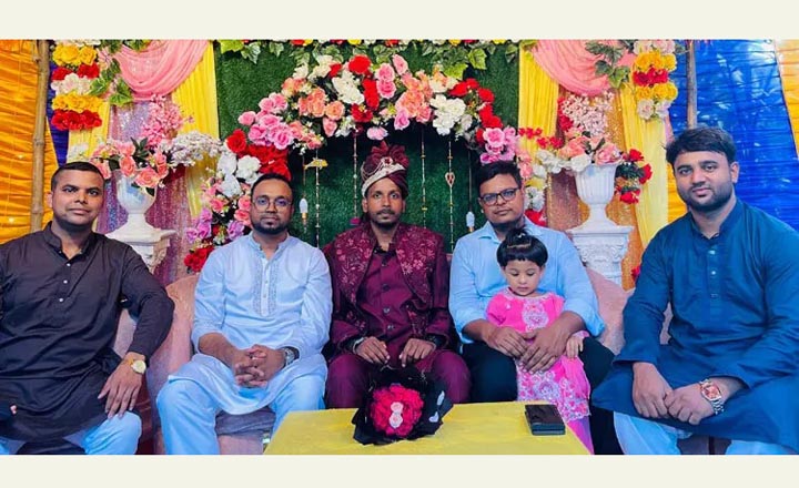 জাবির হল সংসদ নেত্রীর ব্যতিক্রমী বিয়েতে ভিন্ন বার্তা