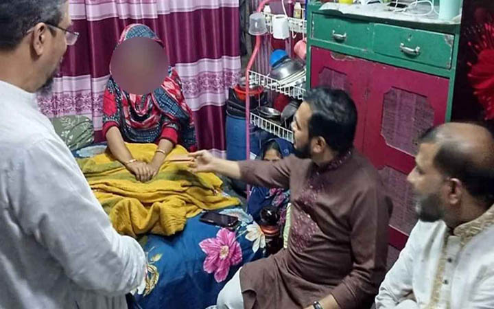 মহিষের গুতায় আহতদের পাশে জামায়াতে ইসলামী