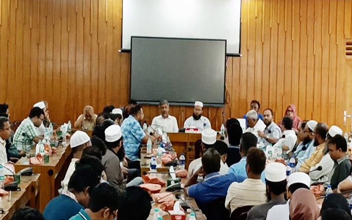কুয়েট শিক্ষক সমিতির ৭ দিনের আল্টিমেটাম