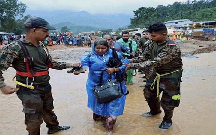 কেরালায় ভূমিধসে নিহত বেড়ে ১৪৩