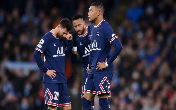 মেসিকে ঈর্ষা করতেন এমবাপে, জানালেন নেইমার