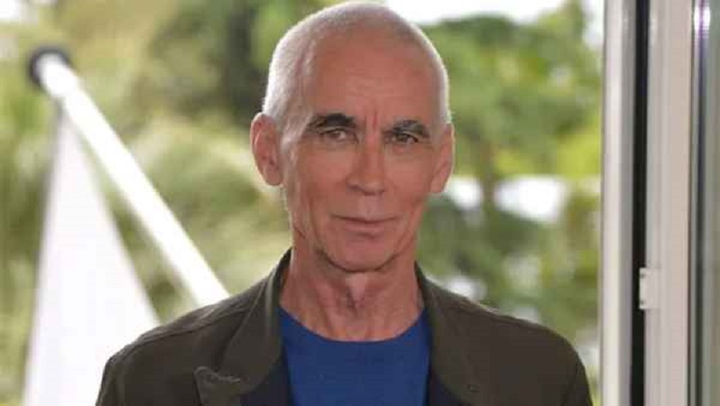 না ফেরার দেশে জনপ্রিয় চলচ্চিত্র নির্মাতা