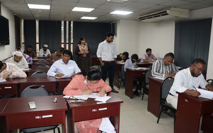 বিআইসিএম পরিচালিত এমএএফসিএম এর ৫ম ব্যাচের ভর্তি পরীক্ষা অনুষ্ঠিত