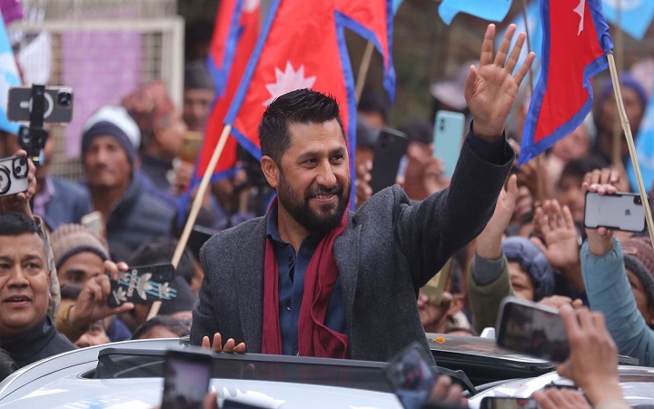 নেপালের নির্বাচনে তরুণদের দাবি পূরণের অঙ্গীকার নতুন জোটের