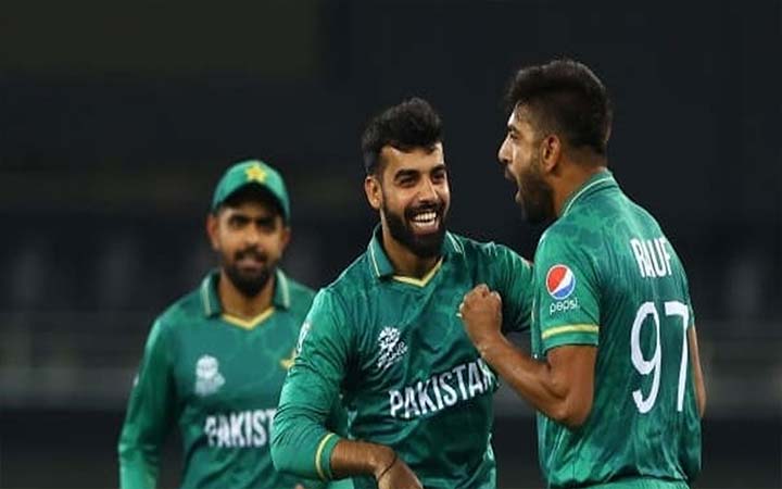 ১২ বছর পর সেমিফাইনালে পাকিস্তান