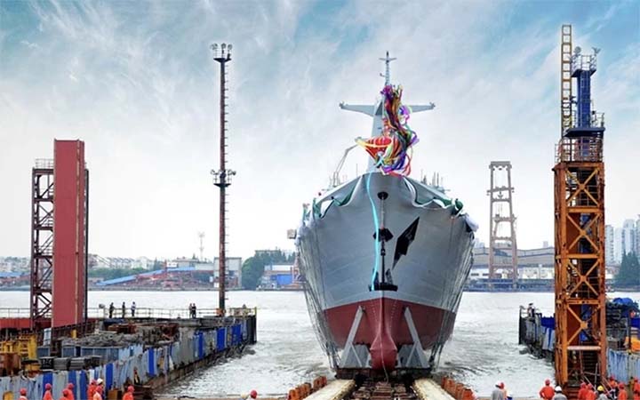 পাকিস্তানকে অত্যাধুনিক যুদ্ধজাহাজ দিয়েছে চীন