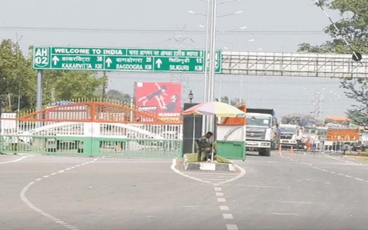 বাংলাবান্ধা স্থলবন্দরে ৮ দিন আমদানি-রফতানি বন্ধ