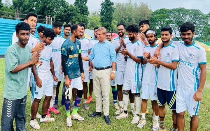রাবির ফুটবল টুর্নামেন্টের শেষ ১৬ তে গণযোগাযোগ ও সাংবাদিকতা বিভাগ