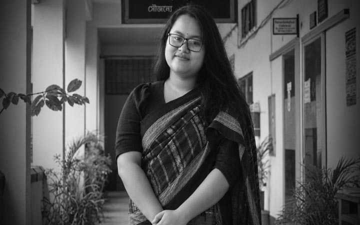 এয়ার অ্যাম্বুলেন্সে ঢাকায় নেওয়া রাবি শিক্ষার্থীর মৃত্যু