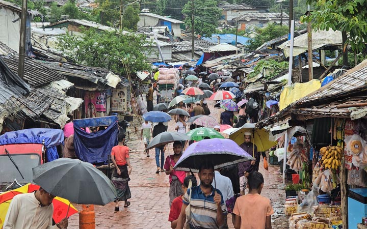 ‘বাঙালি’ তকমা ও তালিকা যাচাই, রোহিঙ্গাদের ক্ষোভ