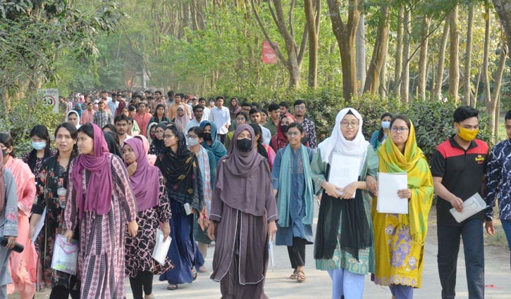 বেরোবিতে রাবি ও কৃষি গুচ্ছ ভর্তি পরীক্ষা অনুষ্ঠিত