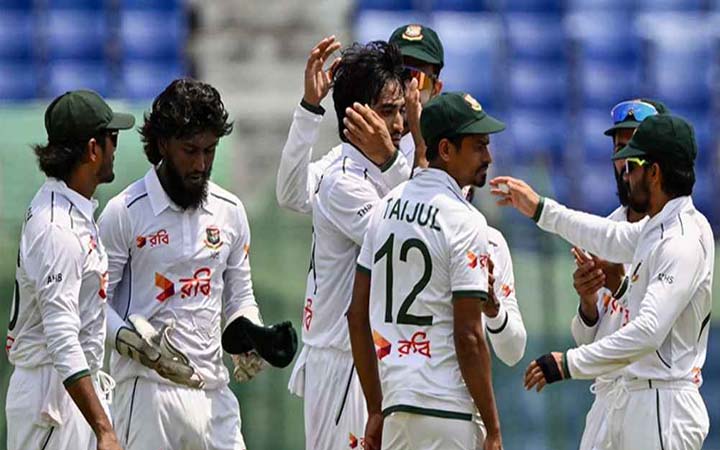 জিম্বাবুয়ের দুই উইকেট তুলে নিয়ে লাঞ্চে বাংলাদেশ