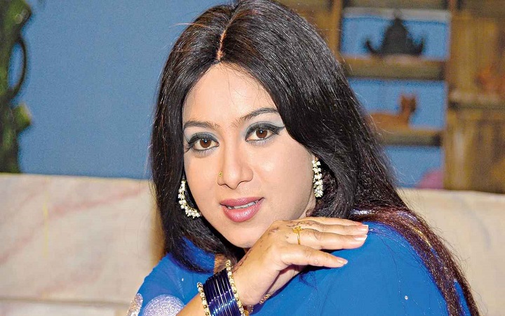 বাসায় রেখে মানুষের চোখের অপারেশন করিয়েছি: শাবনূর