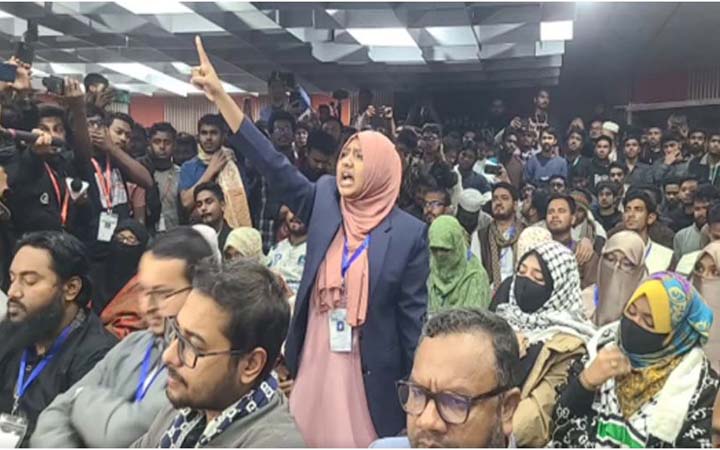 জকসুতে ‘নারায়ে তাকবির’ স্লোগান দেওয়া সেই শান্তা জয়ী