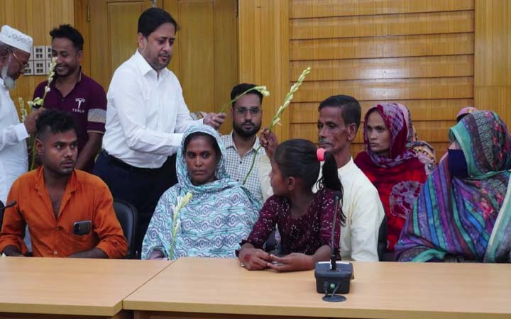 শেরপুরে ‘জুলাইয়ের মায়েরা’ শীর্ষক অভিভাবক সমাবেশ