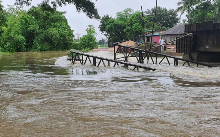 সুনামগঞ্জে আকস্মিক বন্যার আভাস, পাউবো’র সতর্কতা জারি