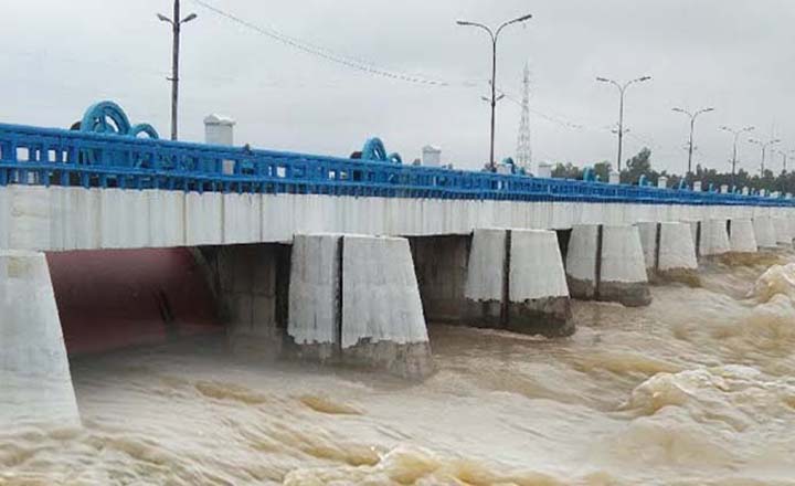 তিস্তার পানি বিপৎসীমার ১৩ সেন্টিমিটার ওপরে