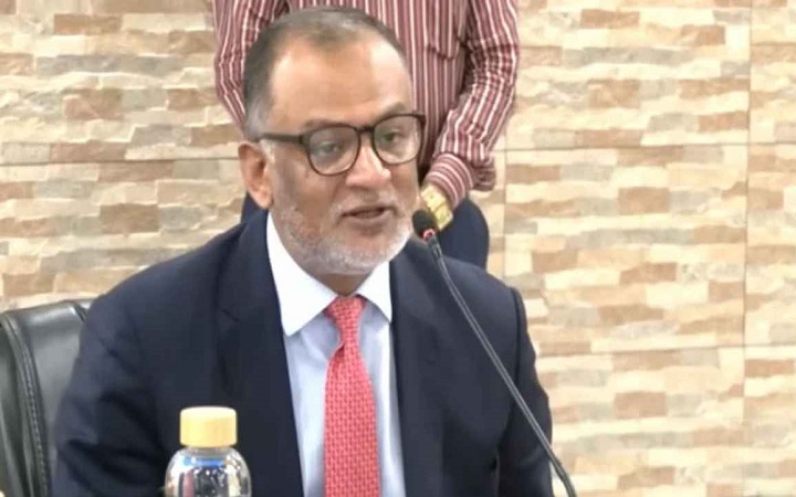 আন্তর্জাতিক বাজারে দাম কম হলেও দেশে বেশি: বাণিজ্য উপদেষ্টা