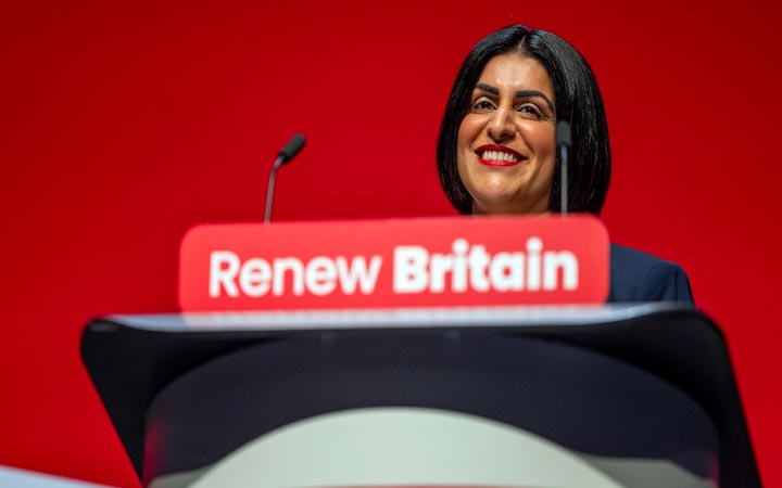 যুক্তরাজ্যে স্থায়ী বসবাসের জন্য যে শর্ত দিল ব্রিটিশ সরকার