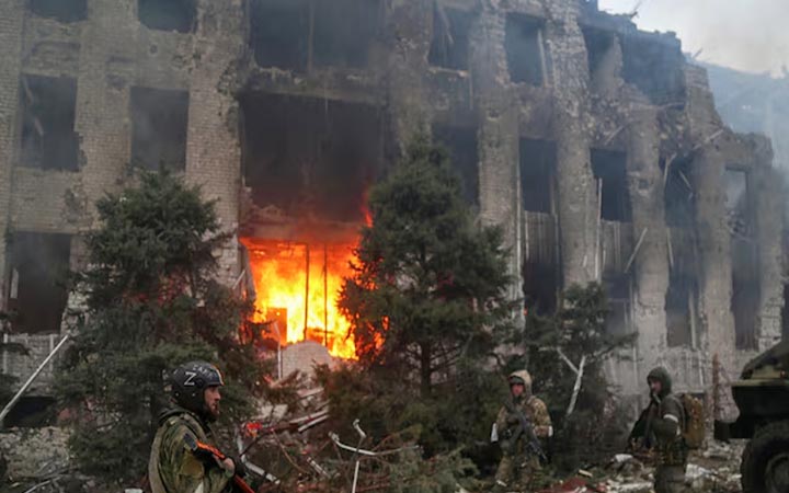 রাশিয়ার ইউক্রেন আক্রমণ ইউরোপকে যেভাবে বদলে দিলো