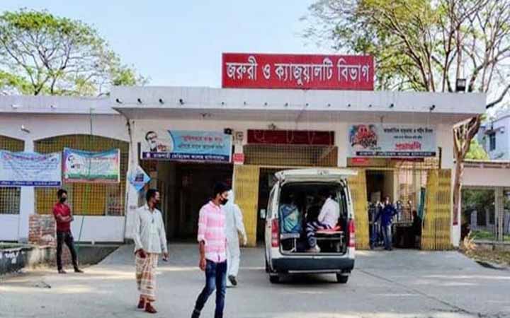 রামেক করোনা ইউনিটে আরও ১৭ জনের মৃত্যু