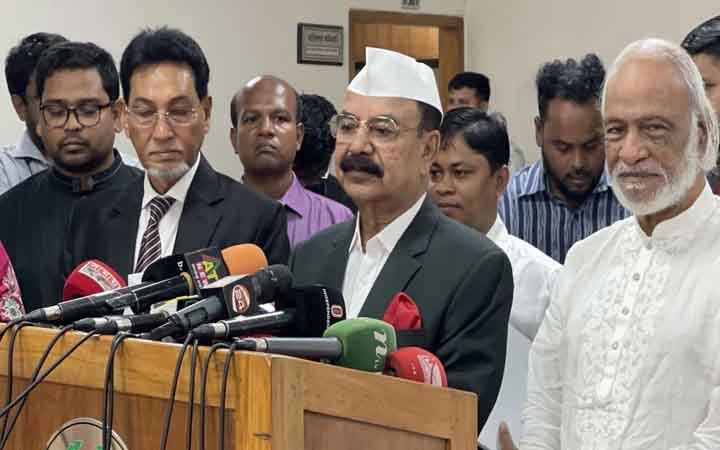রাষ্ট্রপতি নির্বাচনের আগে ৭০ অনুচ্ছেদের প্রশ্নটা অবান্তর: গয়েশ্বর
