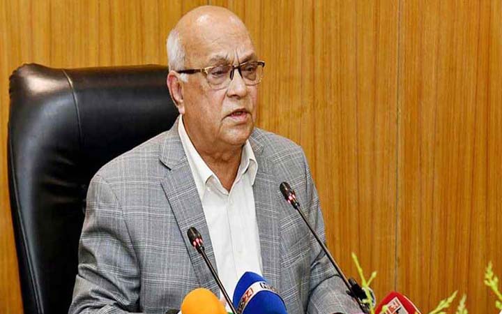 শুধু রণাঙ্গনের যোদ্ধারাই হবেন ‘মুক্তিযোদ্ধা’, বাকিরা সহযোগী: উপদেষ্টা ফারুক-ই-আজম