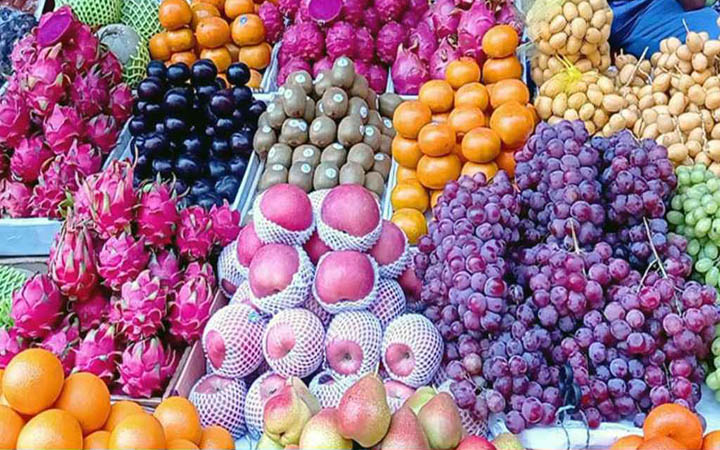 বেনাপোল দিয়ে ২ দিনে এলো ১৩৩ ট্রাক ফল