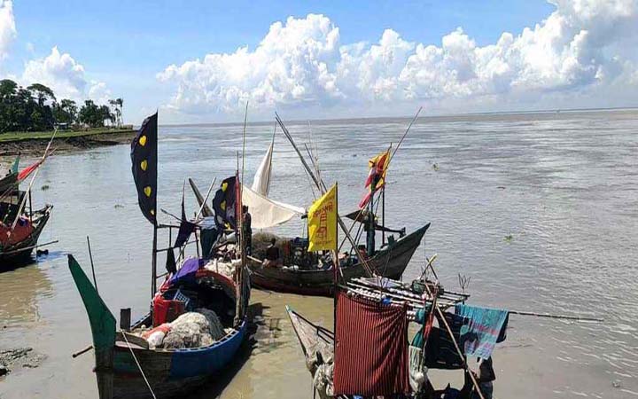 শেষ হচ্ছে ইলিশ শিকারের ৫৮ দিনের নিষেধাজ্ঞা, প্রস্তুত জেলেরা