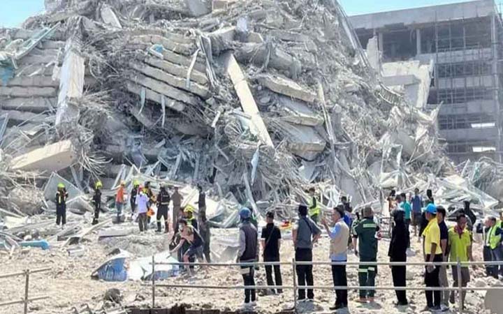 মিয়ানমারের ৭.৭ মাত্রার ভূমিকম্প, ব্যাংককে ধসেপড়া ভবনে আটকা ৪৩