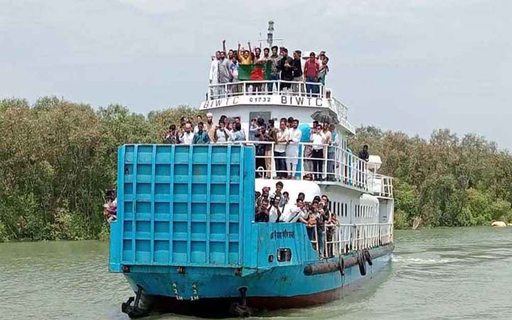 কক্সবাজার-মহেশখালী নৌপথে সি-ট্রাক চলাচল শুরু