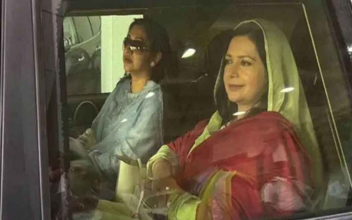 ১৭ বছর পর দেশে ফিরলেন জোবাইদা রহমান