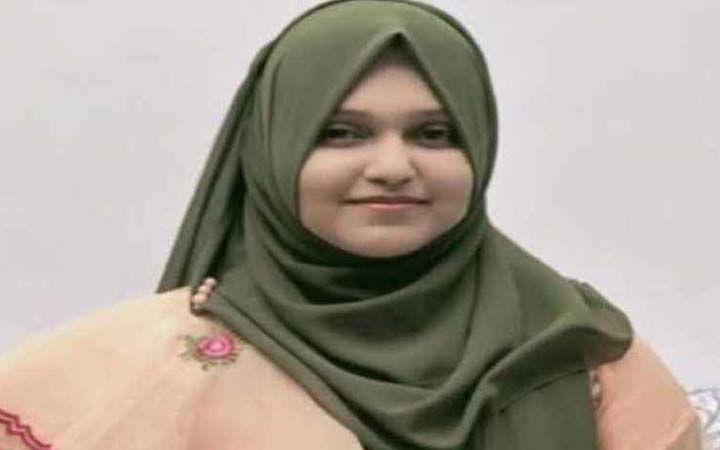 জিপিএ-৫ পেলো বাক ও শ্রবণ প্রতিবন্ধী তানিশা