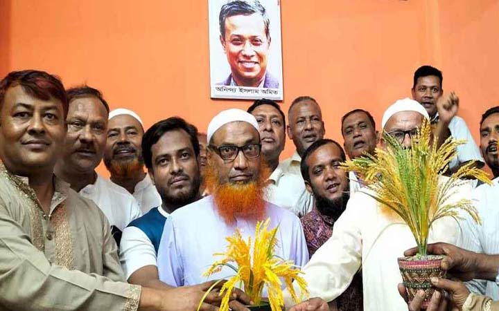 জামায়াত ছেড়ে বিএনপিতে যোগ দিলেন ৯ কর্মী