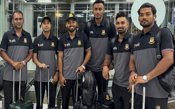 পাকিস্তানে পৌঁছেছে টাইগারদের প্রথম বহর