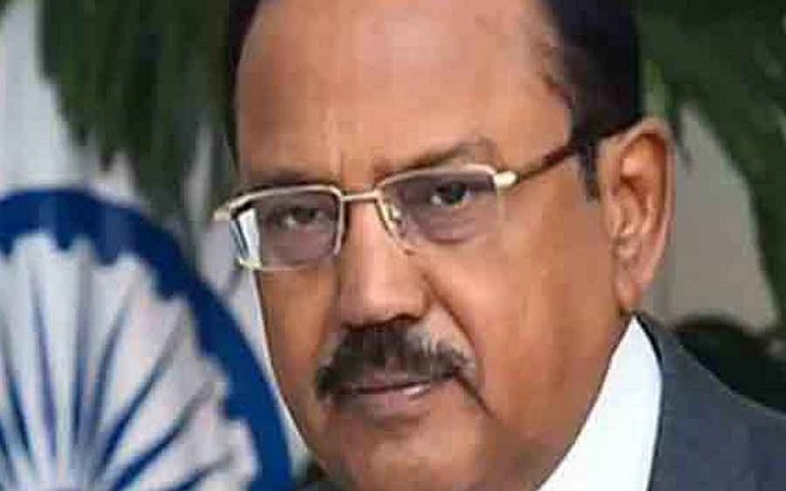 ভারতকে শুল্ক হুঁশিয়ারির পরই মস্কোতে দোভাল