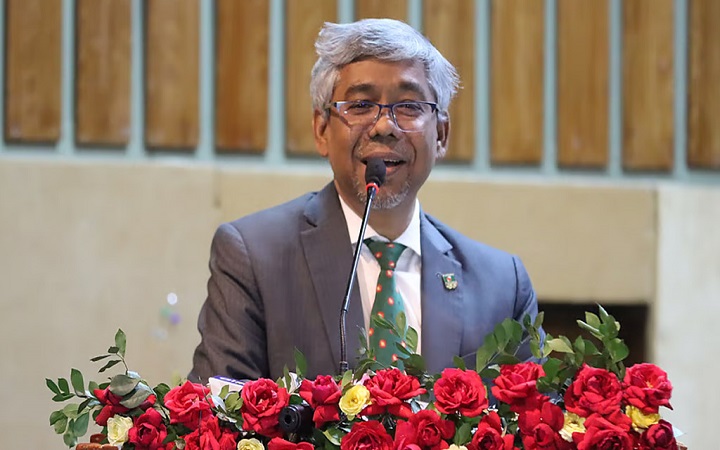 এনবিআর চেয়ারম্যানকে অবাঞ্ছিত ঘোষণা