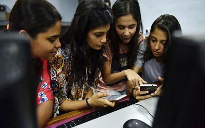 একাদশে ভর্তির দ্বিতীয় ধাপের আবেদন শেষ আজ