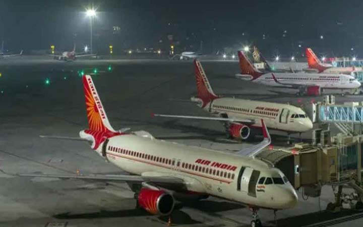 পাকিস্তানের প্রতিশোধের ভয়ে বন্ধ ভারতের ২১ বিমানবন্দর