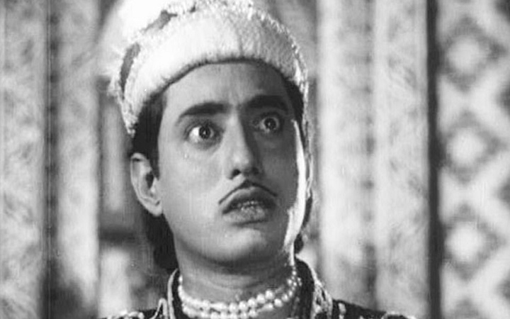 বাংলা সিনেমার মুকুটহীন সম্রাট’কে হারানোর এক যুগ