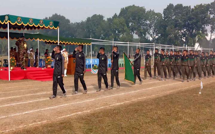 ঝিনাইদহ ক্যাডেট কলেজে বার্ষিক ক্রীড়া প্রতিযোগিতার উদ্বোধন
