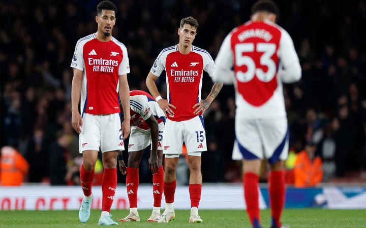 আর্সেনালের আরেকটা ড্র, শিরোপায় এক হাত লিভারপুলের