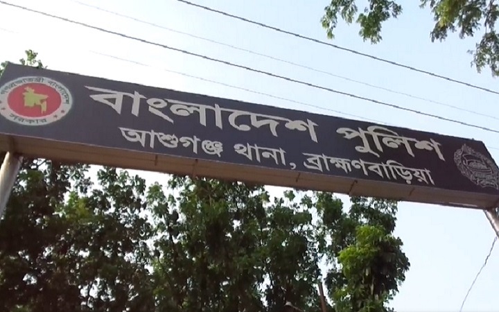 গ্যারেজ মালিককে হত্যা করে অটোরিকশা ছিনতাই