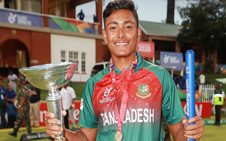 ক্রিকেটে ফিরছেন বিশ্বকাপজয়ী দলের তারকা অভিষেক