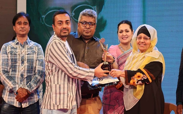 বাবিসাস অ্যাওয়ার্ড পেলেন মো. ফাহাদ