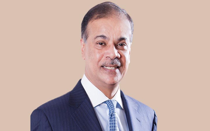 বিশ্বের শীর্ষ ৫০ ধনীর তালিকা থেকে বাদ সামিটের আজিজ খান