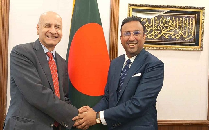 বাংলাদেশের তৈরি পোশাকসহ বিভিন্ন পণ্য আমদানিতে আগ্রহী ইতালি: রাষ্ট্রদূত