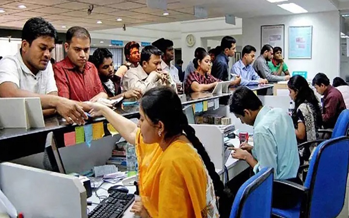 শিল্প এলাকায় ঈদের আগে-পরে তিন দিন ব্যাংক খোলা